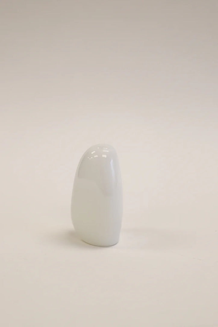 Bud Vase | Opaque Glass Iceberg Vase